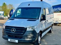 MERCEDES-BENZ SPRINTER