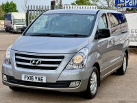 HYUNDAI I800